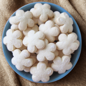 Kuih Bangkit Coconut